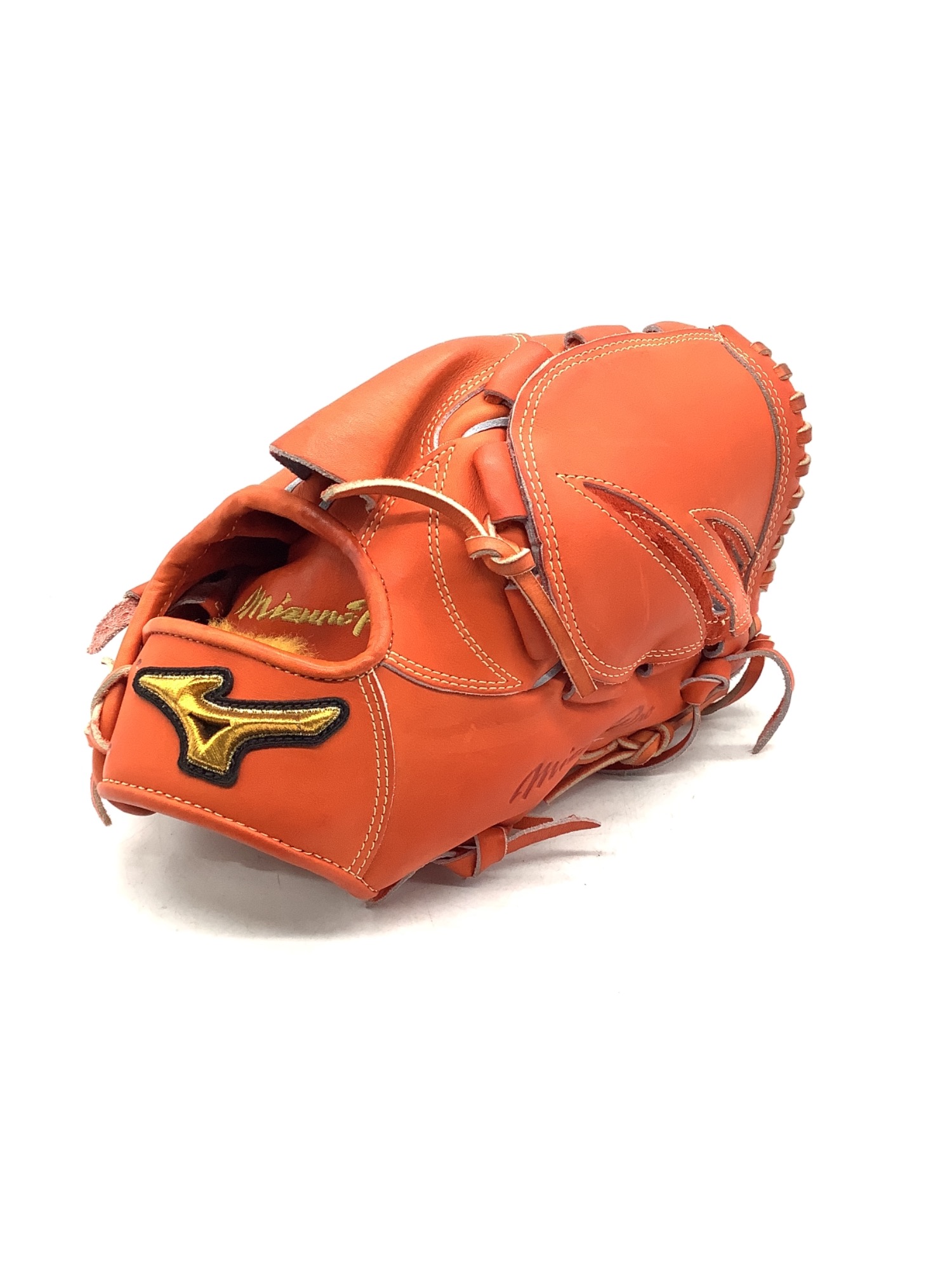 埼玉西武ライオンズの投手の柱・今井達也投手モデルのミズノプロ