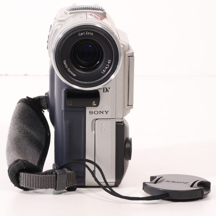 SONY DCR-PC100 Digital Handycam Recorder (Just Recorder