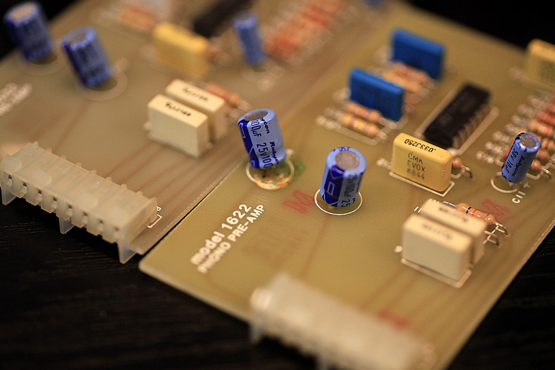 UREI 1620 DJ Mixer - Phono Card