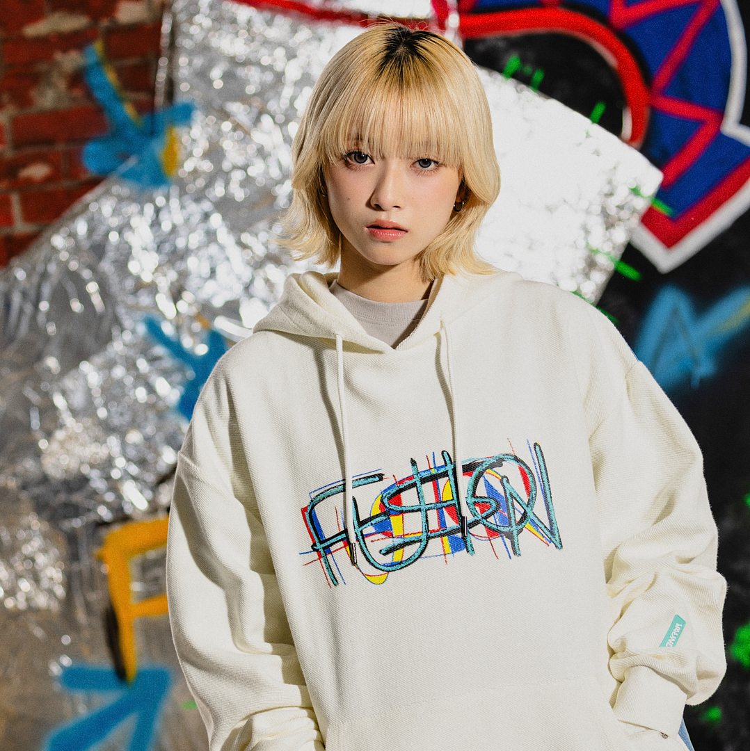 商品詳細ページ | Vaundy ONLINE STORE | Logo Hoodie 