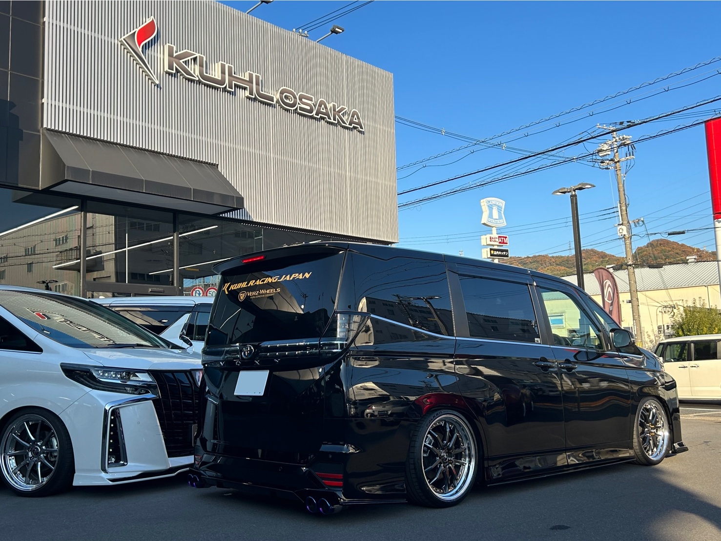 祝☆ご納車】KUHL 90 VOXY エアサス フルカスタムコンプリートカーのご