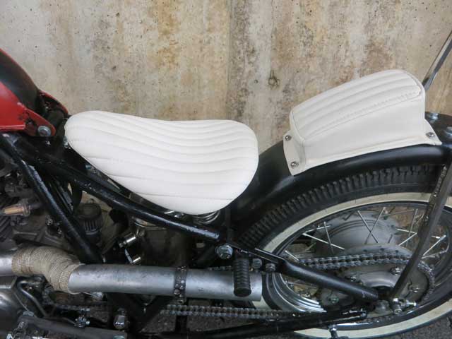 廃盤]BATESタイプ本皮 ソロ/ピリオンセット 縦タックロール / 2