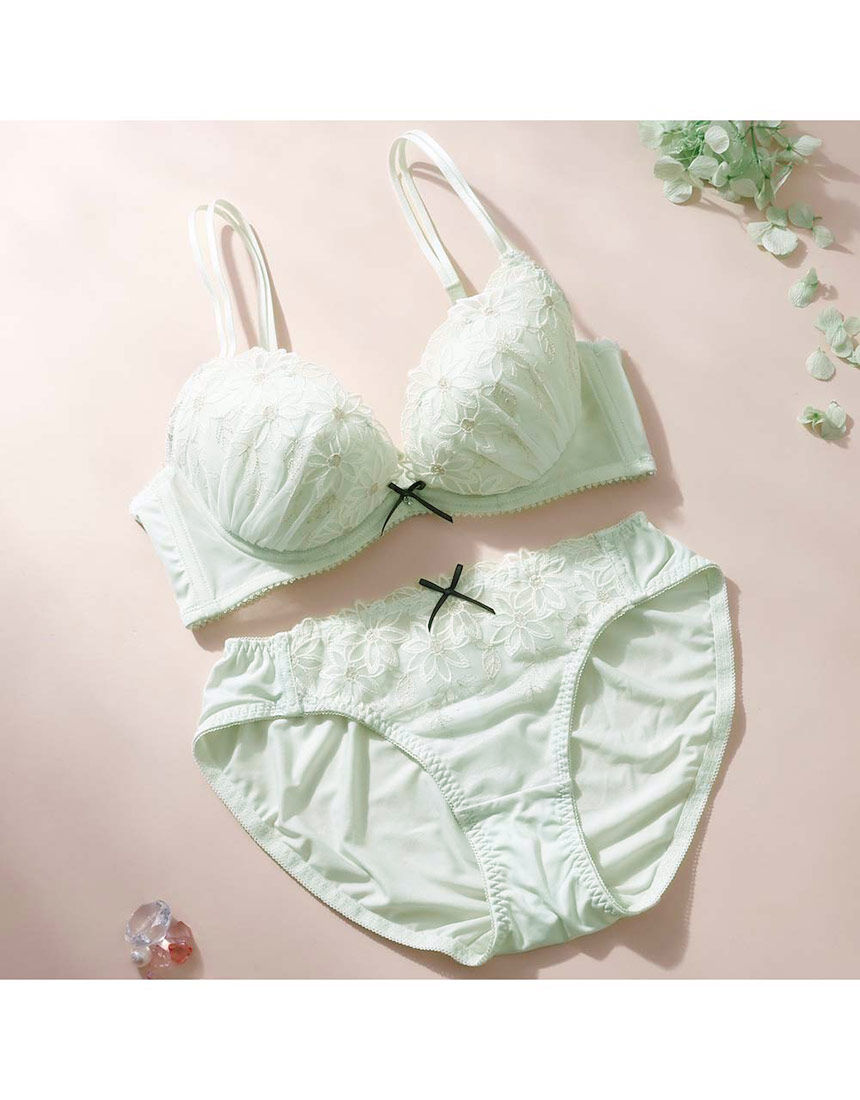 Lingè Noël ランジェノエル フランネルフラワー ブラ＆ショーツセット