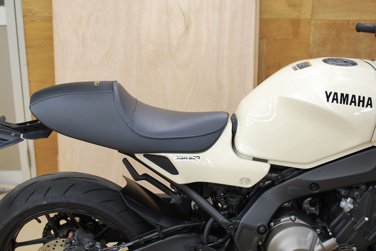 22～ XSR900 シングルシート A ステッチ｜K＆H