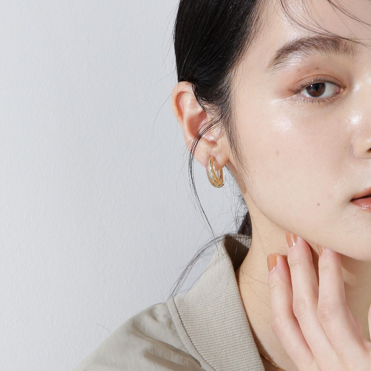 クリア フープ ピアス