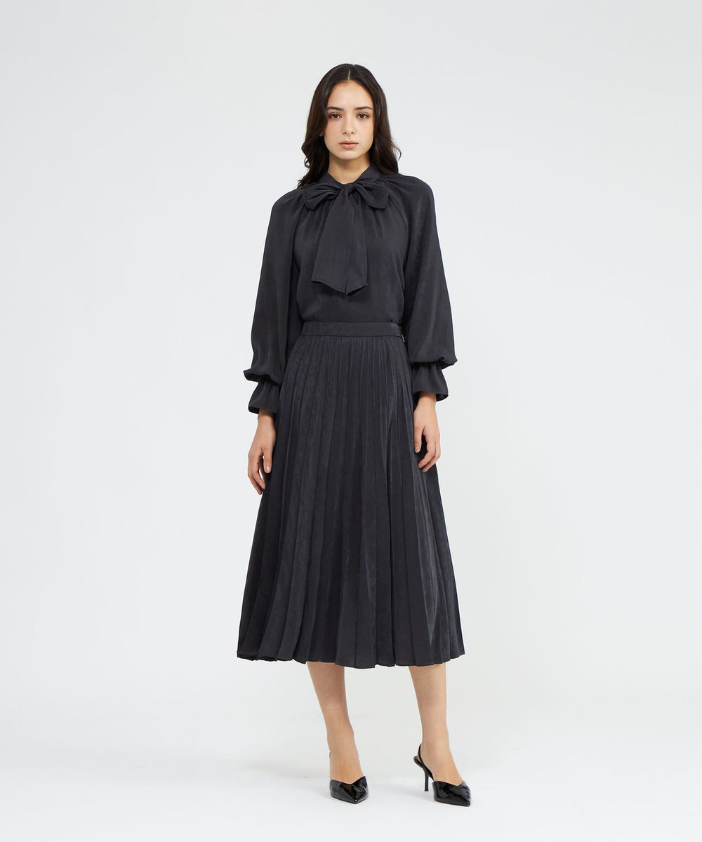 フィブリルサテン プリーツスカート(スカート)｜EPOCA(エポカ)の