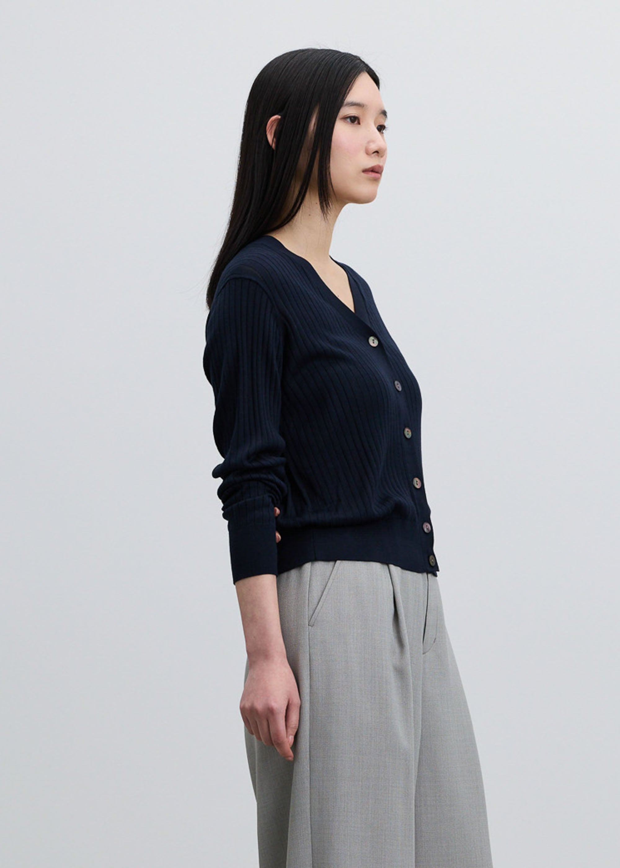 シルクワイドリブVネックカーディガン - SOÉJU online store｜上質な
