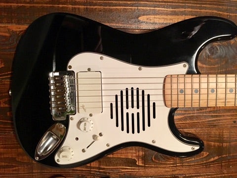 Fender J アンプ付きミニギター ST-CHAMP & JM-CHAMP | くぢらちゃんの