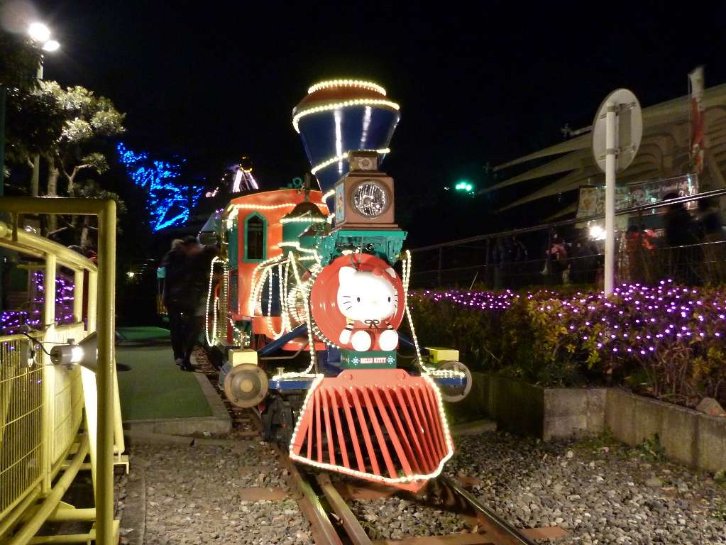 西武園ゆうえんち スターキングダム ハローキティトレイン | プリンス