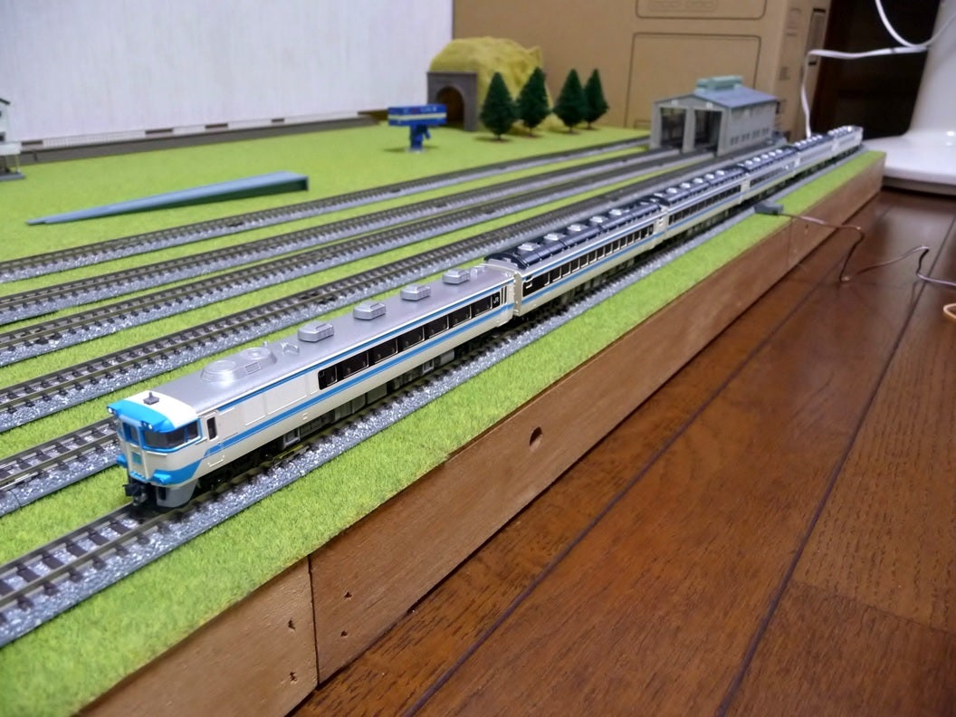 TOMIX JR キハ181系特急ディーゼルカー(JR四国色)セット入線