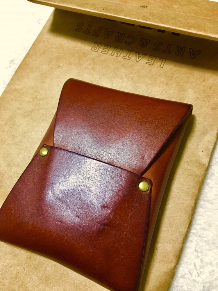 La crie】ラクリエ式ショートウォレットの経年変化記録 | がががの購入