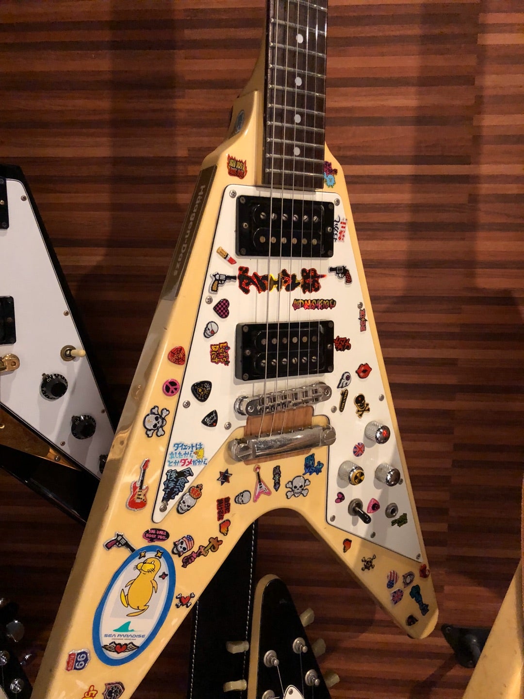 015 唐突なギター紹介 Greco FV-600 1984年製（フライングV