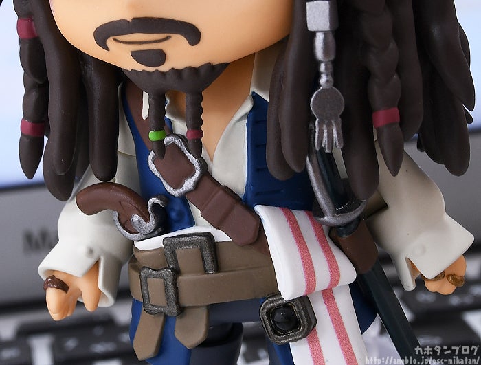 パイレーツ・オブ・カリビアン】「ねんどろいど ジャック・スパロウ」4