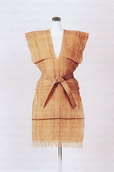 繊維にまつわるエトセトラ 1 古代人はどんな素材の服を着ていたの