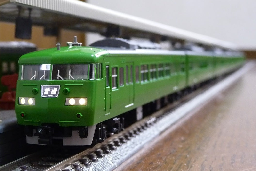 TOMIX 117-300系近郊電車(緑色)セット入線♪ | Bullet Train Favorite