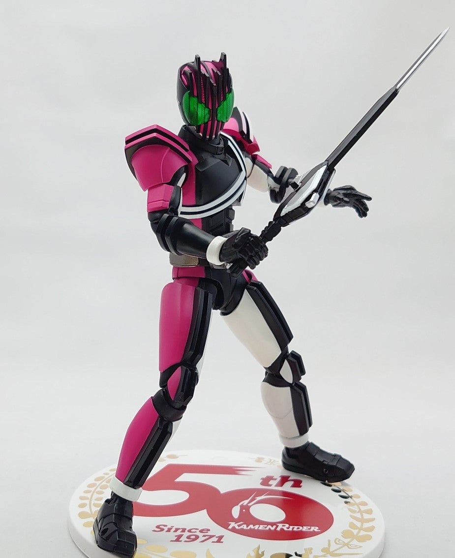 S.H.Figuarts（真骨彫製法） 仮面ライダーディケイド 50th Anniversary
