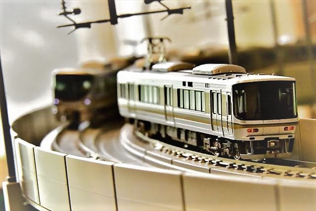 NゲージKATO】223系1000番台新快速 | EXPRESS DIARY3〜近畿圏鉄道の