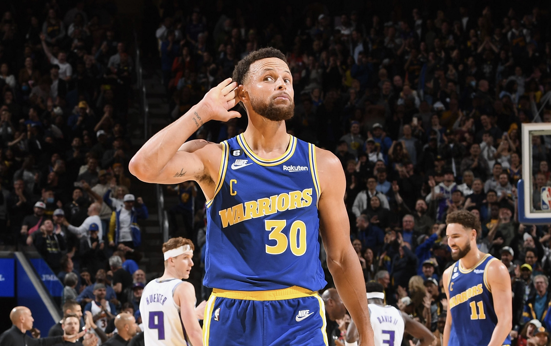 GSW対SAC ステフィン・カリーがNBA史上初のスタッツ達成、ウォリアーズ