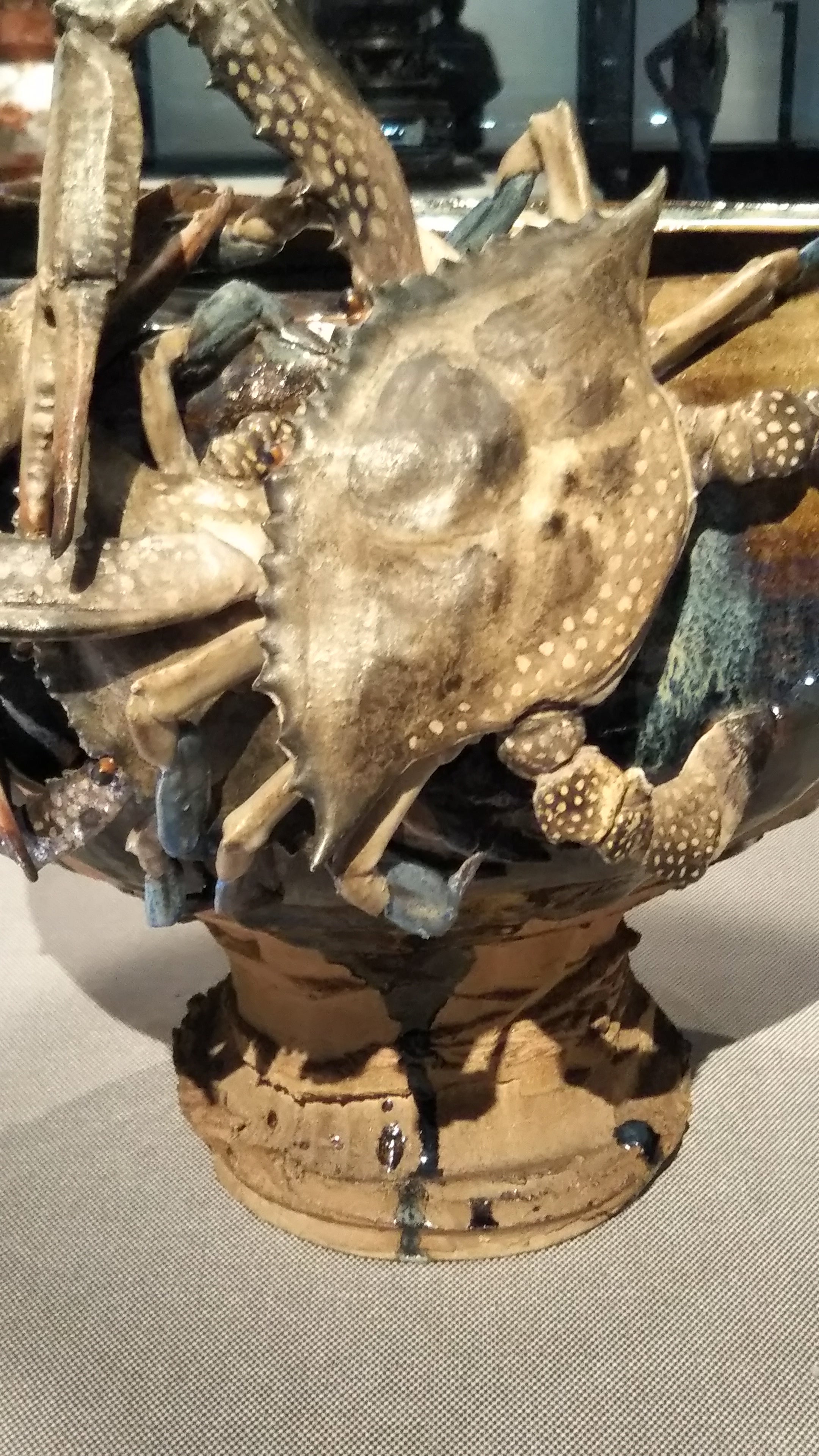 重要文化財の秘密 展 その3 《褐釉蟹貼付台付鉢》 ＠東京国立近代