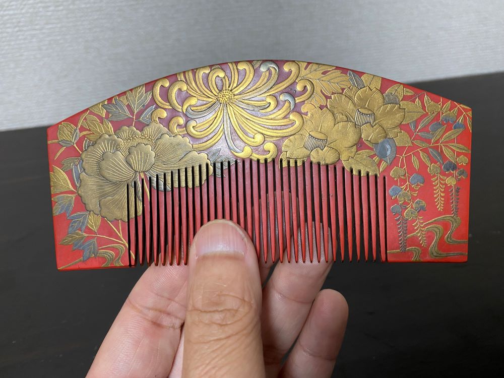 日本）朱塗りの菊・椿・藤の蒔絵櫛（江戸時代） | nokiのブログ