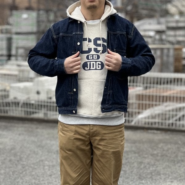 ヴィンテージ業界で価格高騰を続けるダブルフェイス後付けパーカーの