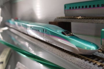 KATO E5系新幹線「はやぶさ」 10-1969/10-1970/10-1971 | 約40年ぶり