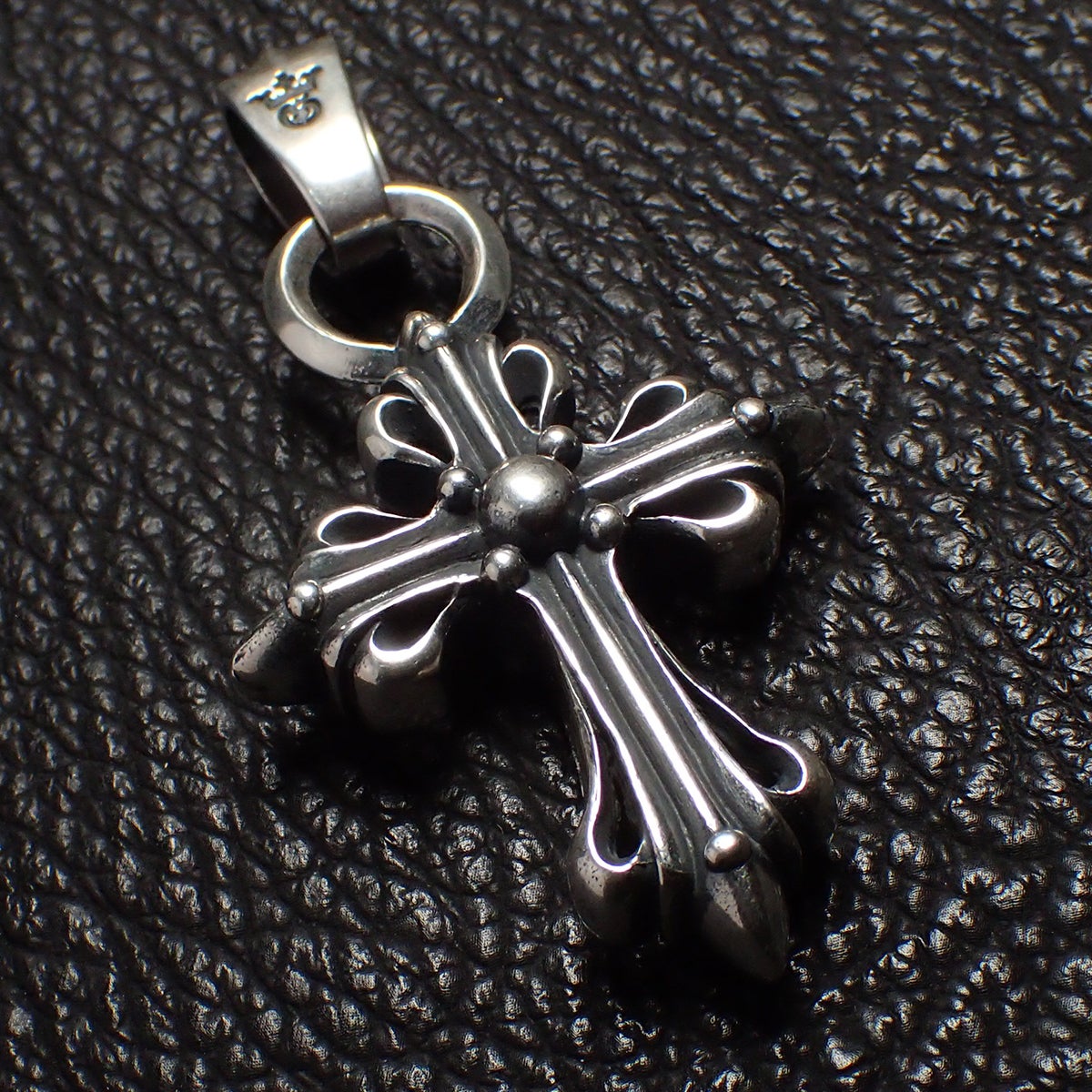 お客様のオーダー/ガボラトリーアールヌーボークロスペンダント