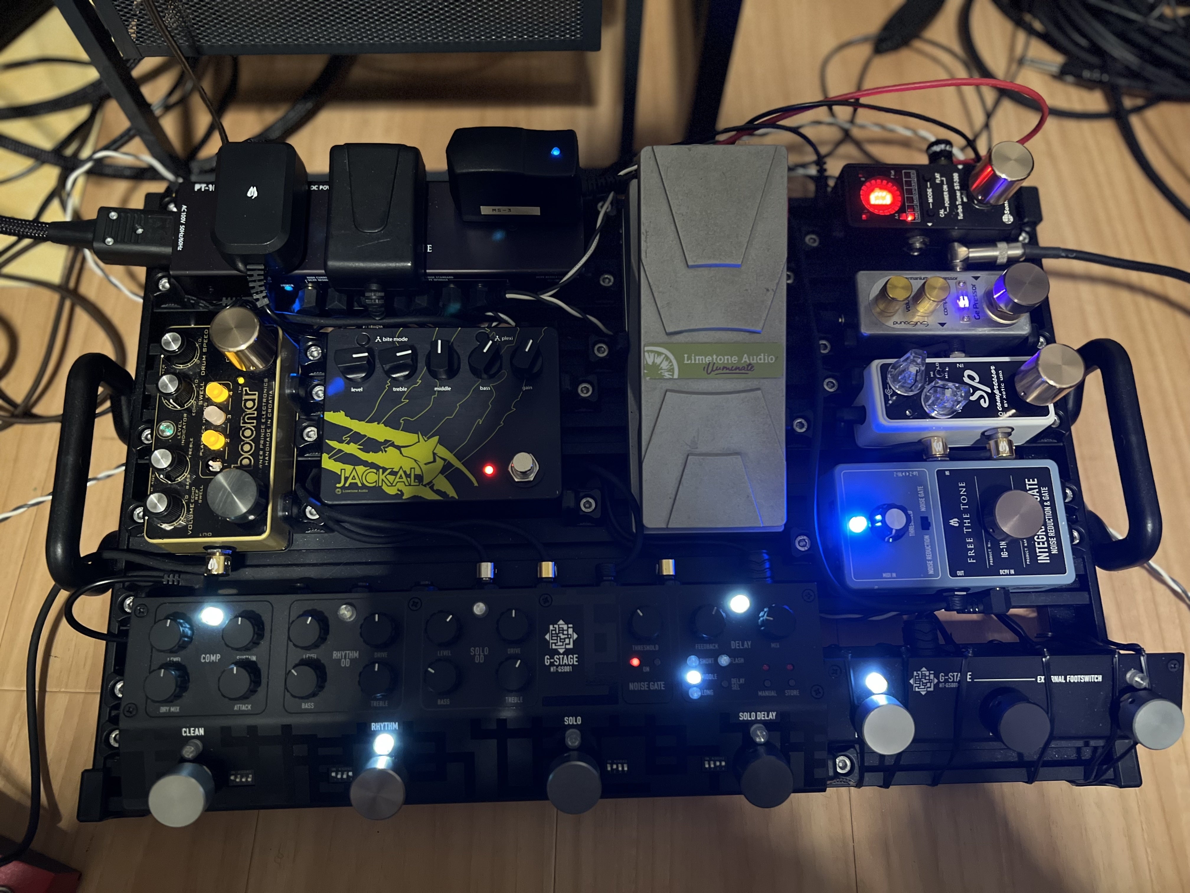 ギター機材: Limetone Audio JACKAL | kuro-diary