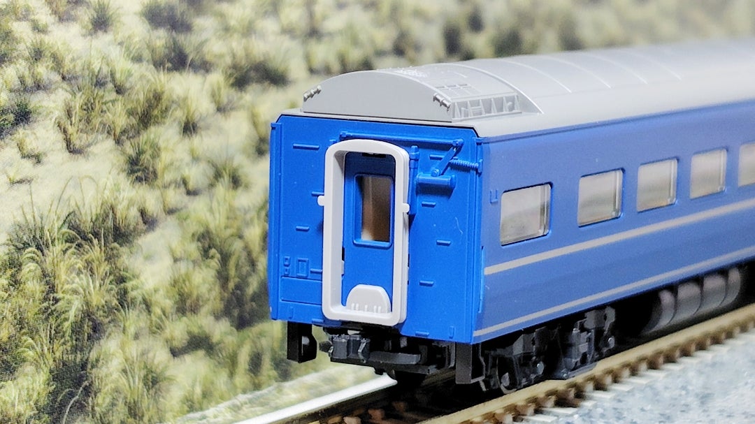 KATO オシ24 100 銀帯 ［24系25形］ 入線‼️ (品番5174) | oketa-mokei