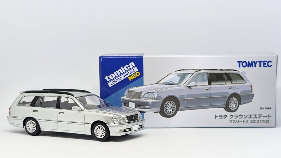 TLV NEO】トヨタ クラウンエステート アスリートV 2001年式 (シルバー