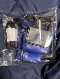 会場限定】Ado Adotomy 会場限定ストラップポーチ 東京 - メルカリ