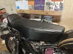 送料無料 TTシートトライアンフ SR W650 ハーレー BATES ベイツ - メルカリ
