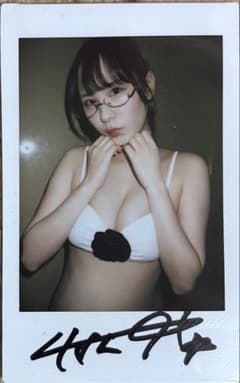 村上悠華直筆サイン入りチェキ - メルカリ