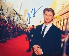 2026年最新】クリス・ヘムズワース サインの人気アイテム - メルカリ