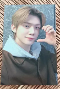 2026年最新】YEONJUNの人気アイテム - メルカリ