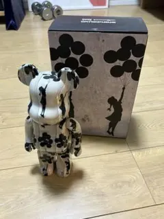 2026年最新】banksy フィギュアの人気アイテム - メルカリ