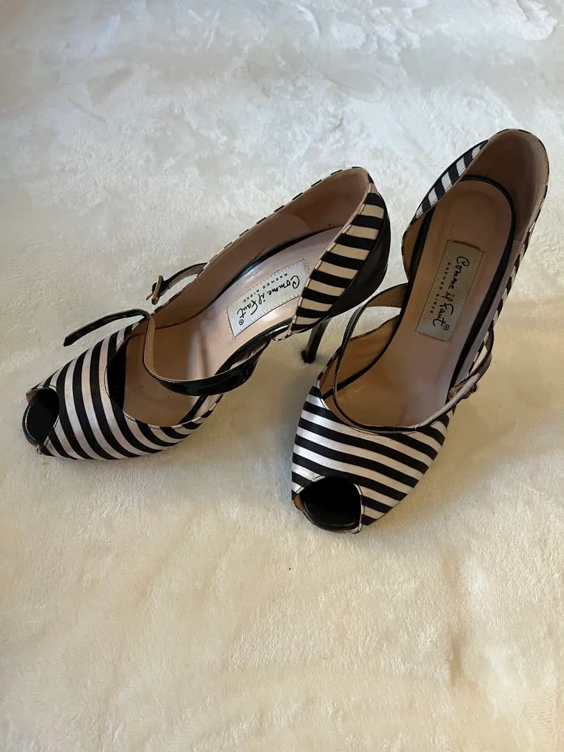 2026年最新】コムイルフォーの人気アイテム - メルカリ