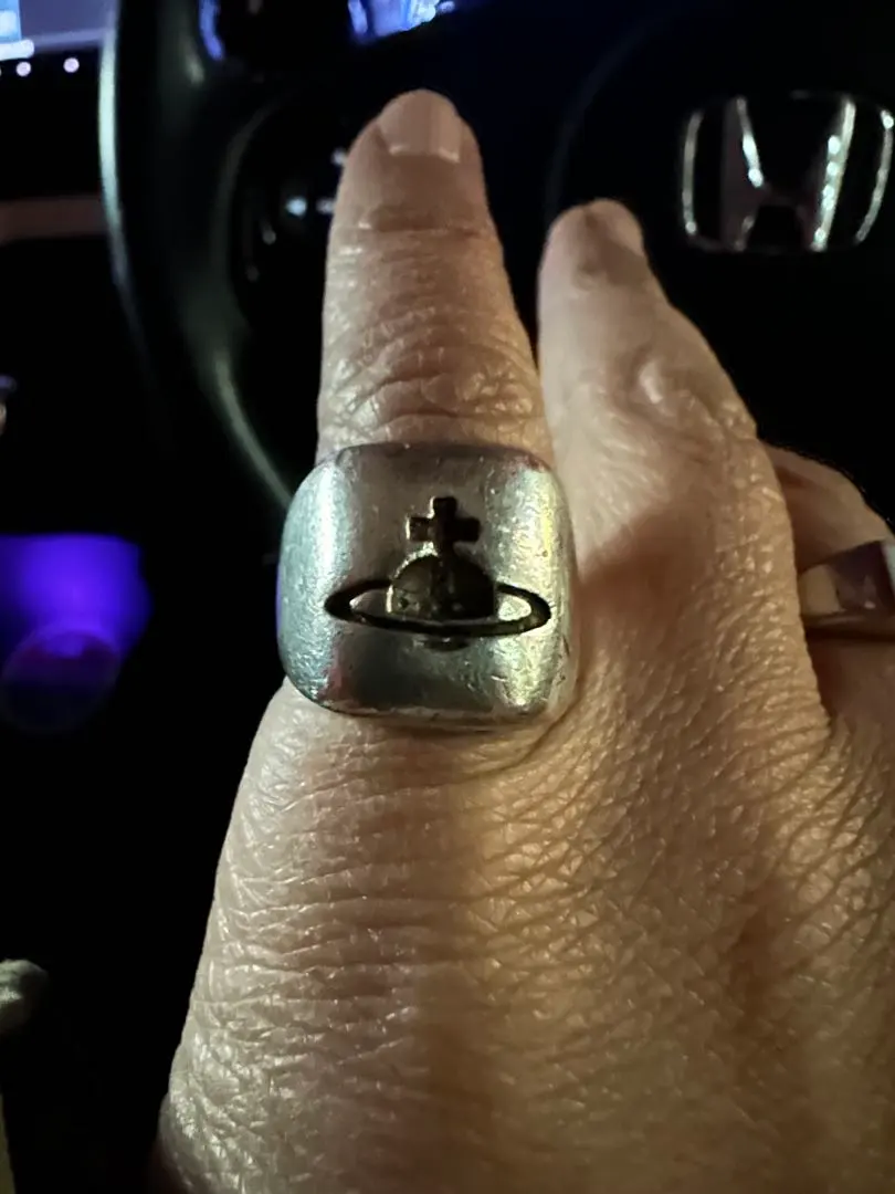 2026年最新】ヴィヴィアン リング スクエアの人気アイテム - メルカリ