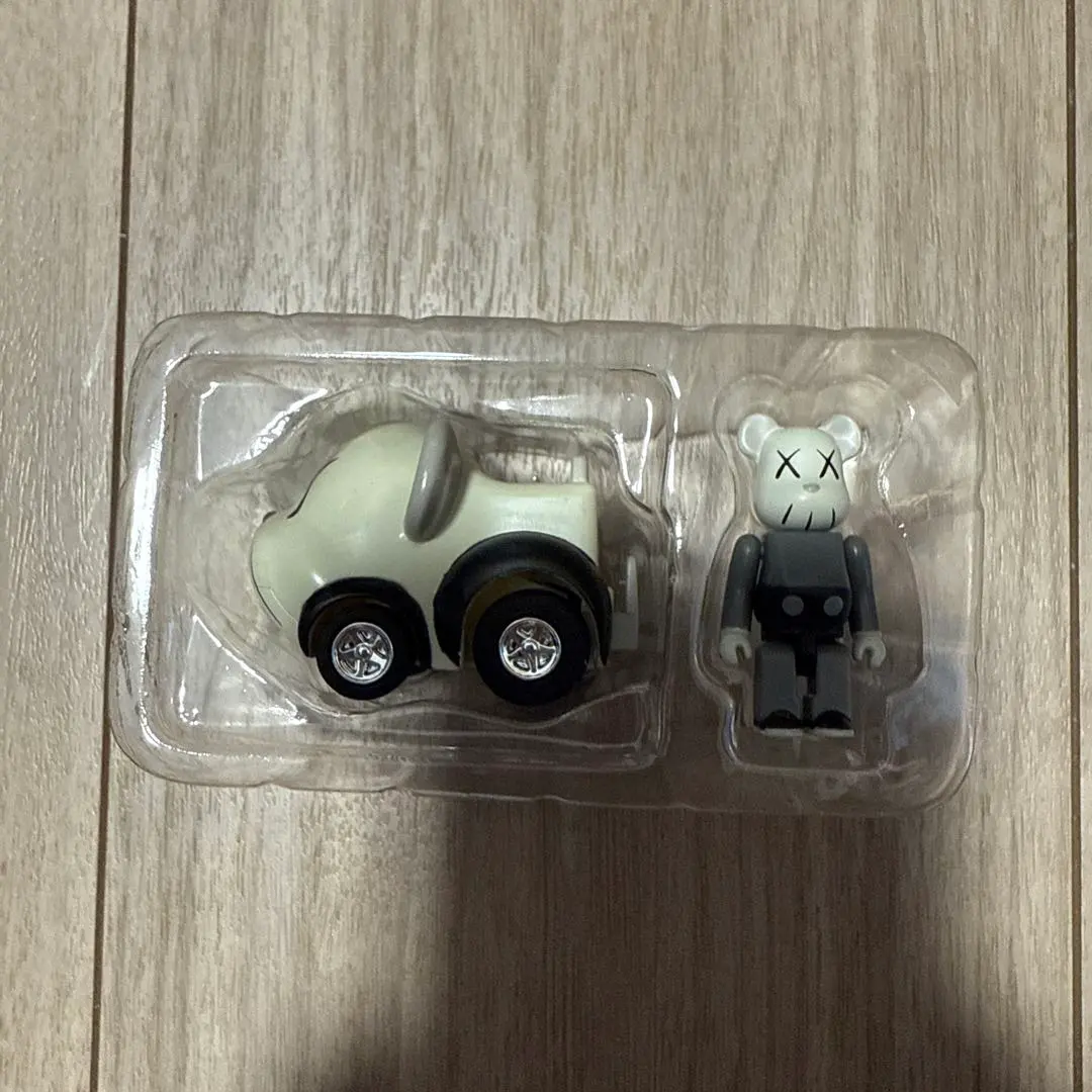 2026年最新】BE@RBRICK KAWS OriginalFakeの人気アイテム - メルカリ