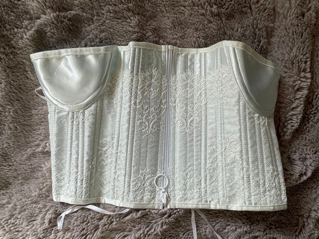 定価¥15,074】 Miss Grace (Mサイズ) - メルカリ