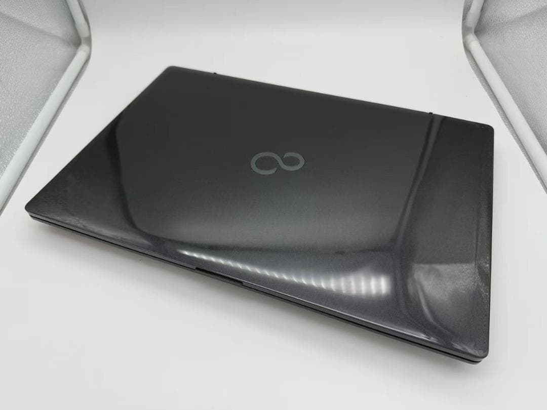 超美品 富士通 第八世代 i7 新品SSD+HDD Office2021