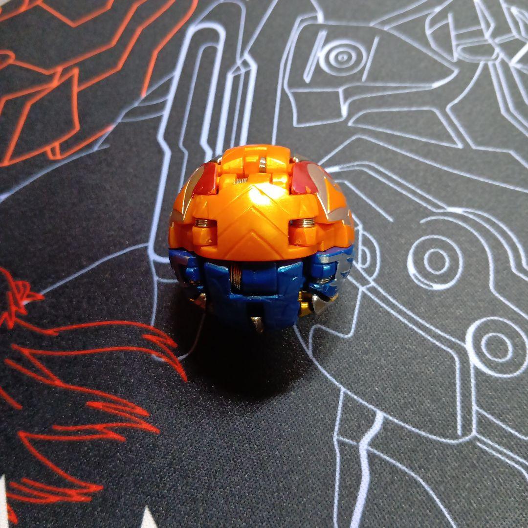 爆丸 轟ガリュウ 狩ルカン