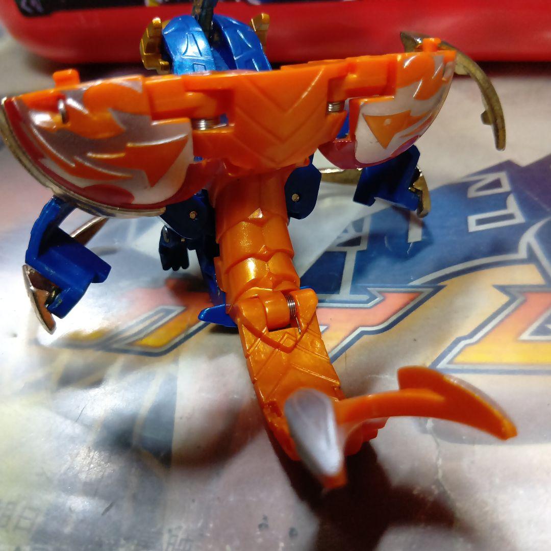 爆丸 轟ガリュウ 狩ルカン
