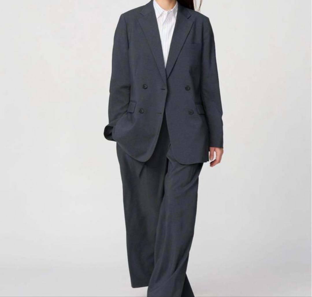 【新品】ユニクロC 感動ダブルジャケットL パンツ　セットアップ　ダークグレー