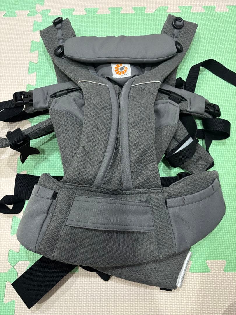 エルゴベビー　オムニブリーズ抱っこ紐 エルゴベビー最新シリーズ 】ErgoBabyCarrier オムニ ブリーズ SG
