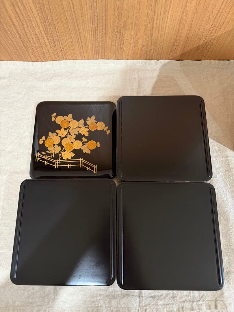 平安堂 山田平安堂 己ん典 菊 蒔絵 重箱