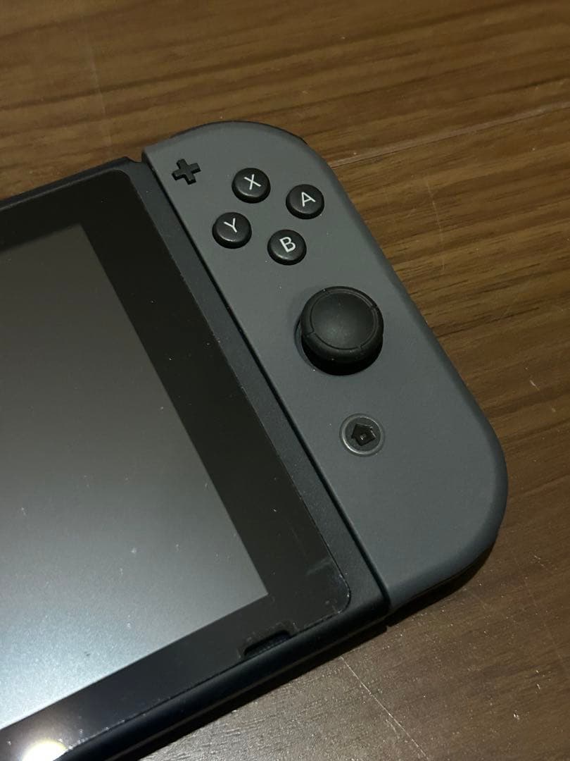Nintendo Switch グレー 本体 + ポーチ - メルカリ