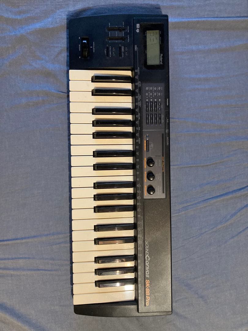 Roland SK-88PRO MIDIキーボード 兼 MIDI音源
