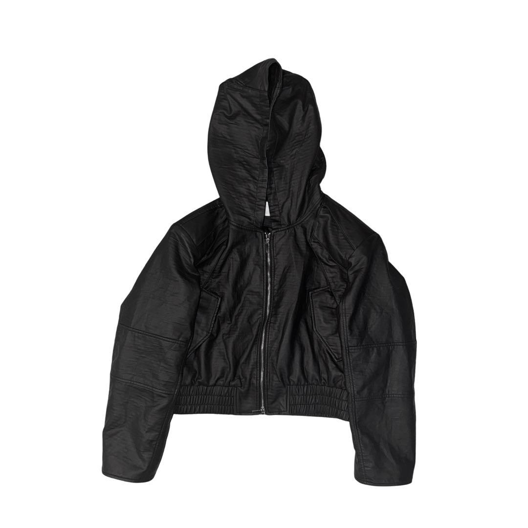 ジャケット・アウター cropped box hoodie