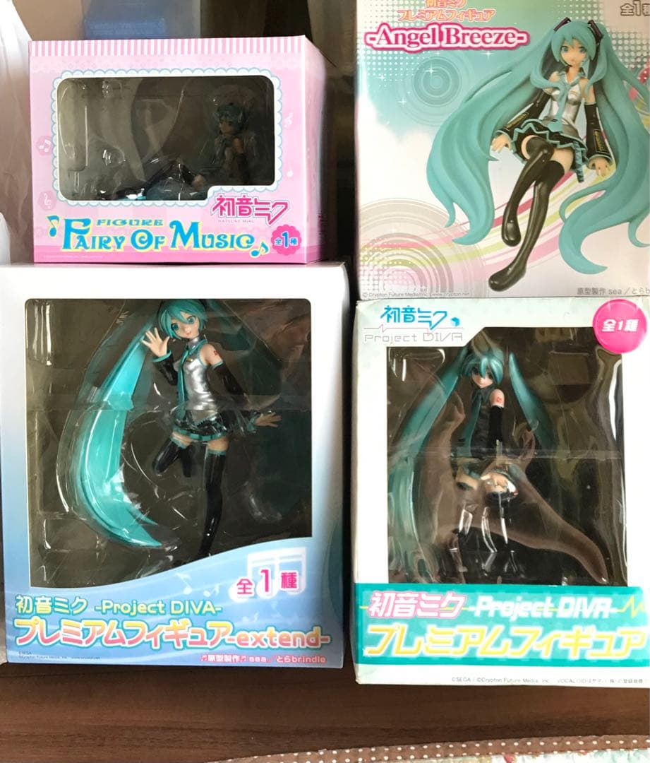 初音ミク　フィギュア　4つセット